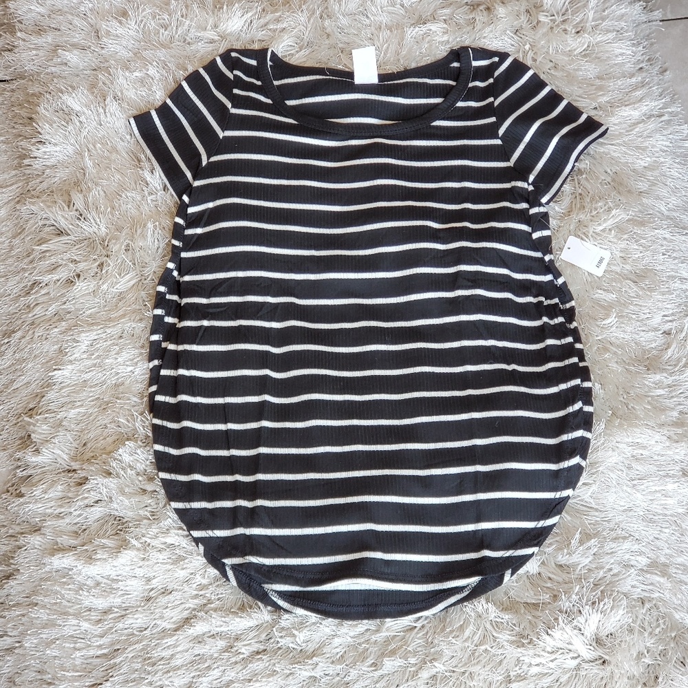 Womens Striped Top Short sleeve Side Open Small